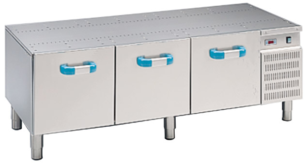 BR3C6 | 3 Drawers Refrigerated Base