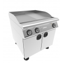 9IE 21 | Electric grill with ribbed plate