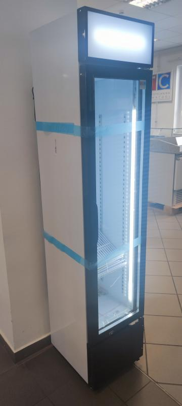 LGS-160F | Üvegajtós hűtővitrin - ÉRTÉKCSÖKKENTETT